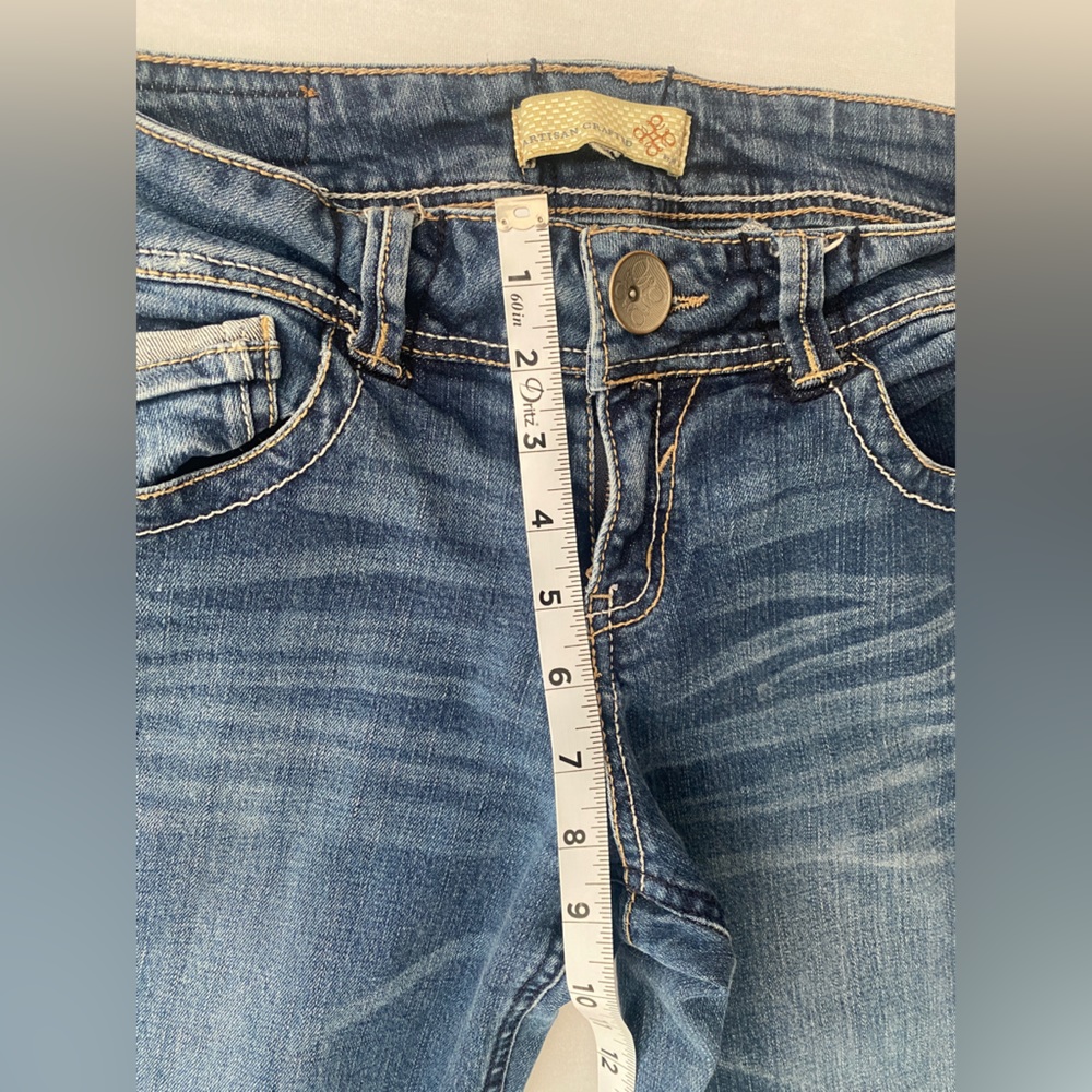 Artisan Crafted by jolt Low Rise Straight Back Pocket Embroidered Jeans Size 9 - Picture 5 of 10